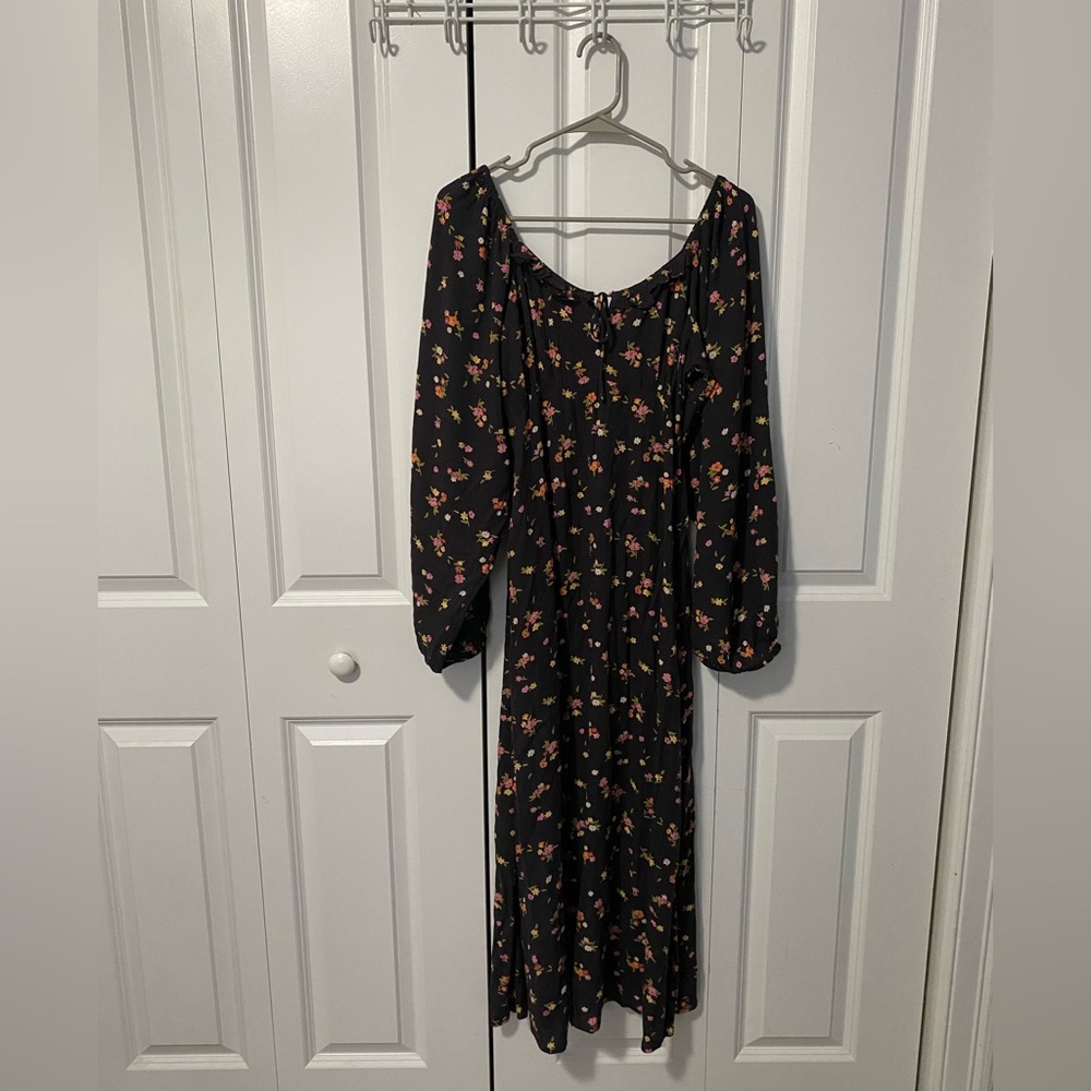 Billabong Floral Long Sleeve Maxi Dress